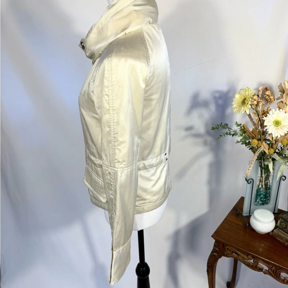 Theory Pearlized Utility Jacket Hidden Hood Adjustable Waist Cinch Ivory~S🧡